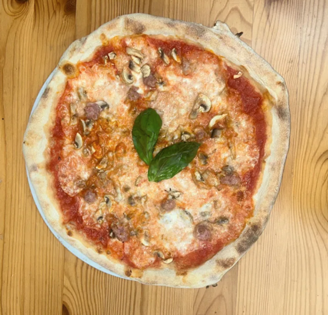 Salsiccia funghi