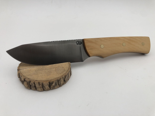 Petit couteau randonnée