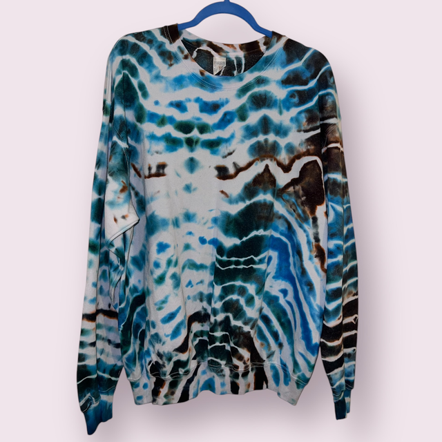 Blue waves Tiedye sweatshirt- Size XL