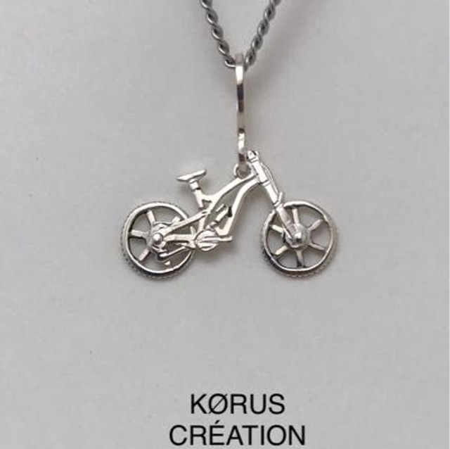 Pendentif Articulé Vélo De DH