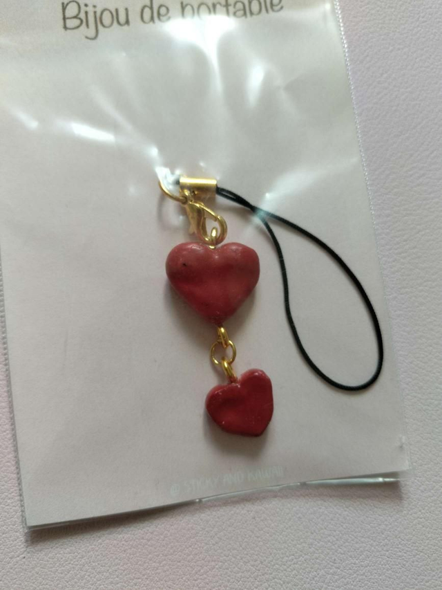 Bijou de téléphone double coeur