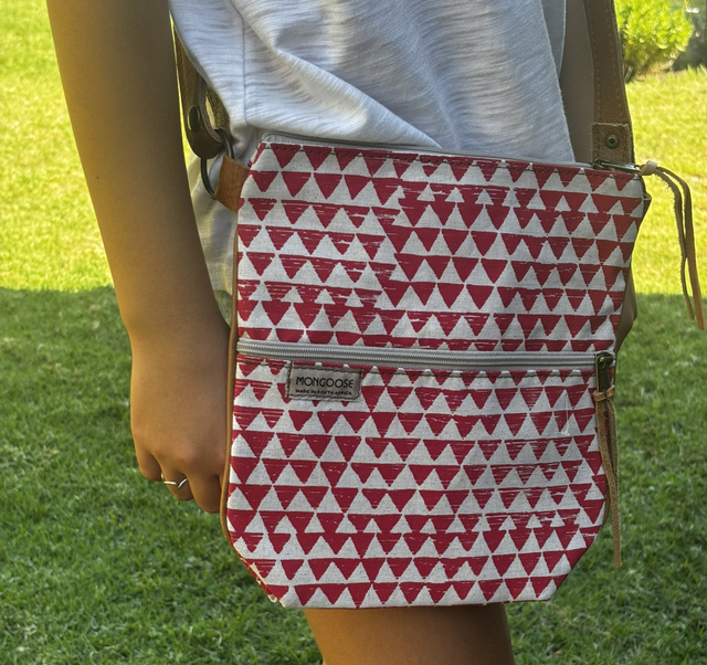 Pouch Bag Diamond Red/Natural