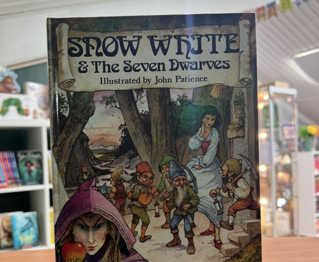 Snow White illustrated edition 