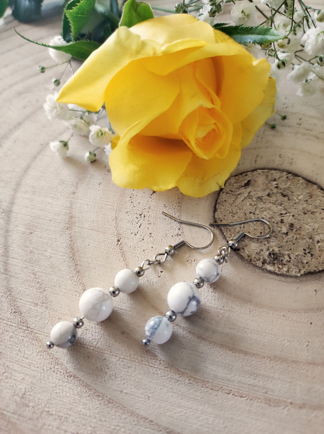 Boucles d'oreilles Howlite