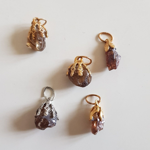 Zircon / pierre semi-précieuse