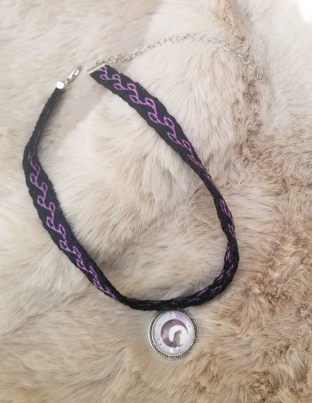 Collier "Chat noir sur la lune"