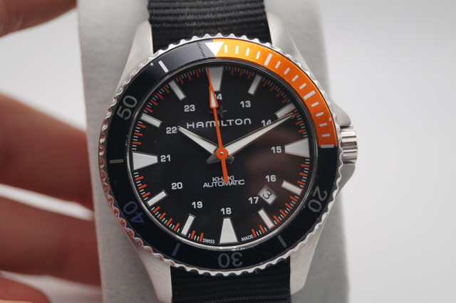 Hamilton Khaki Navy Scuba H823050