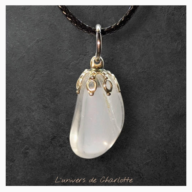 Pendentif &quot;Cristal de roche&quot; CH-001