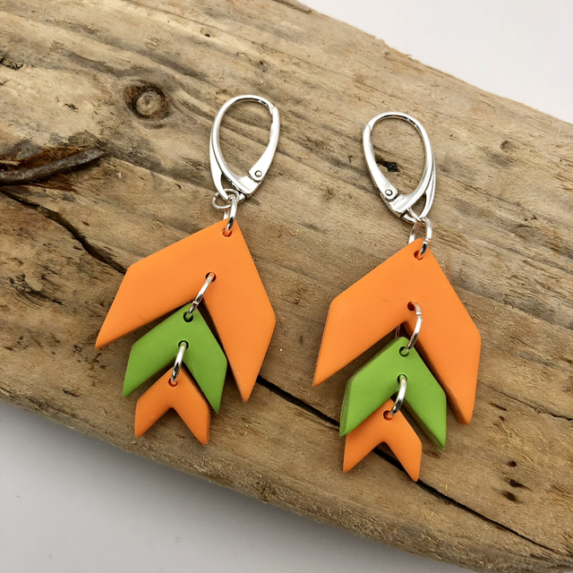 CF Orange arrow danglies