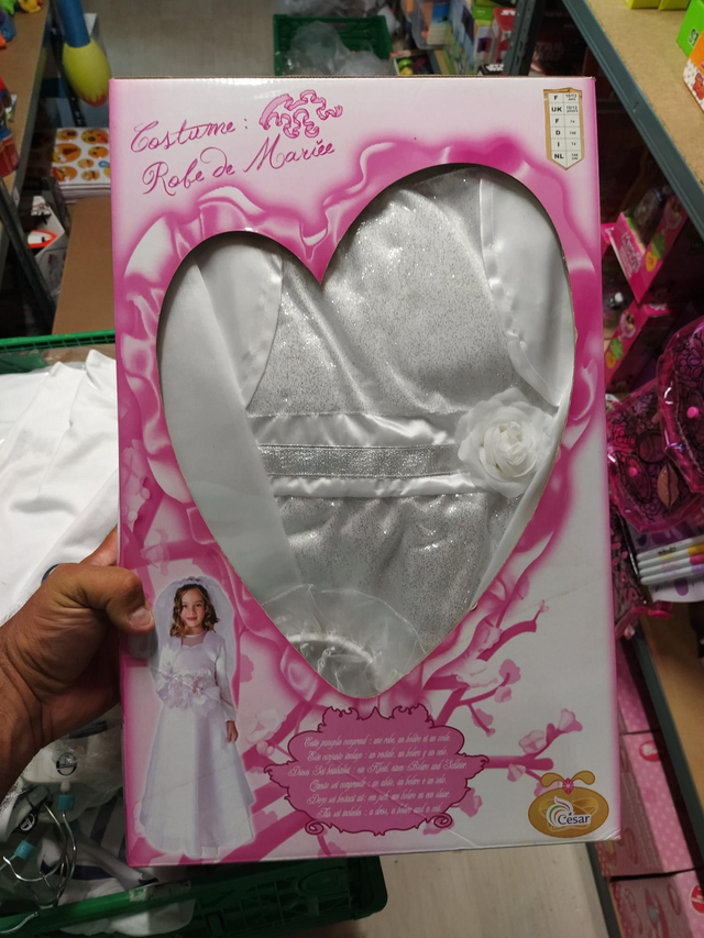 ROBE DE MARIÉE LUXE 10/12 ANS