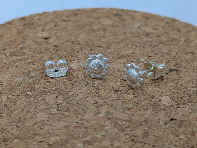 Small Sunflower Flower Earrings