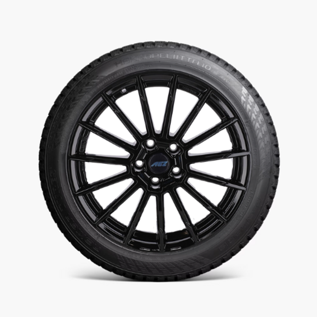 Model Y:n 19" AEZ-vanne- ja Nokian nastarengaspaketti (10 EV)