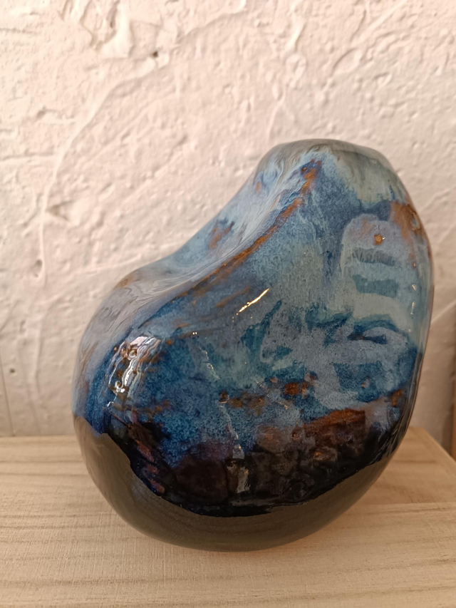 Vase céramique bleu effet paysage 