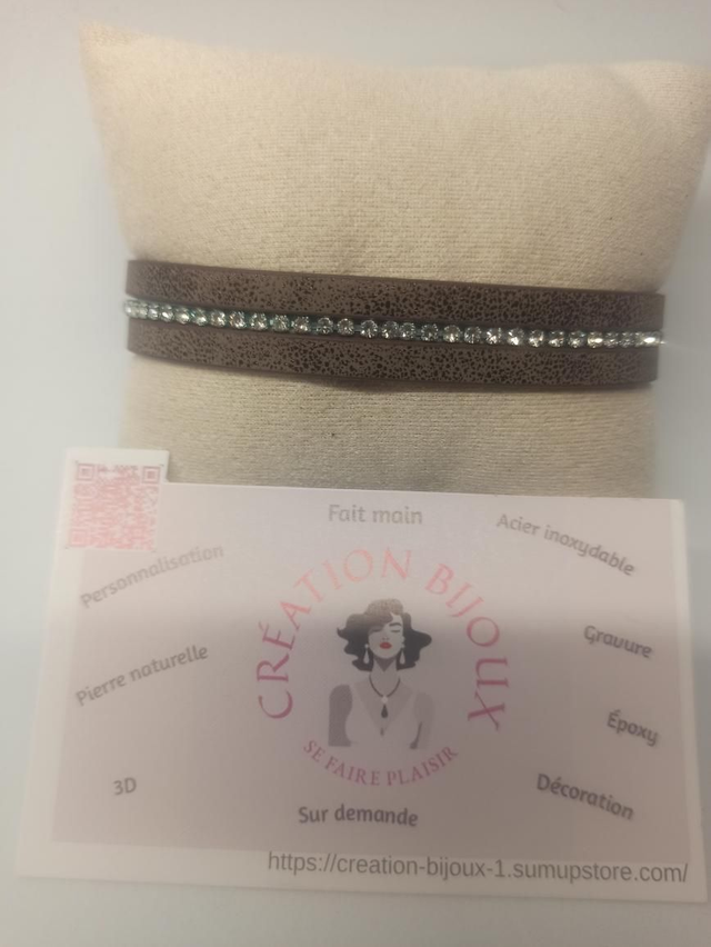 Bracelet similicuir marron et strass 