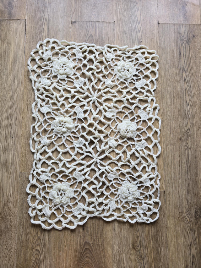 New Handmade Crochet Decorative Irish Lace Baby Blanket Cream