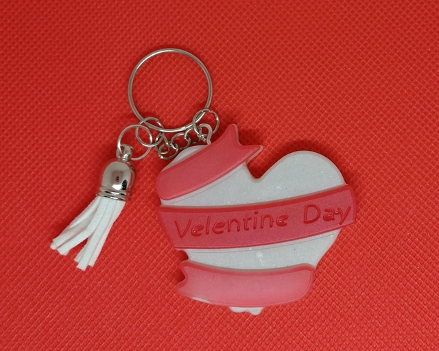 Porte clés rouge et blanc 