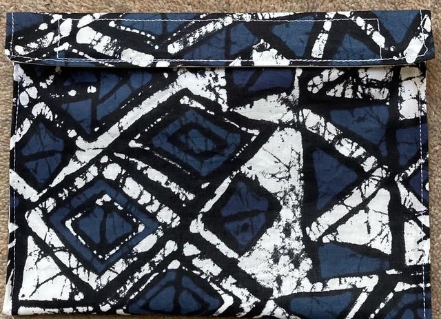 Reusable Snack Bag (Black n Blue)