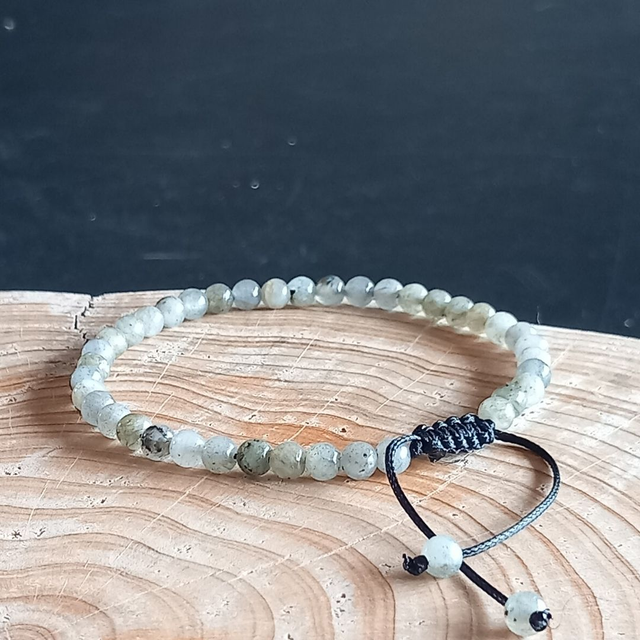 Bracelet ajustable en Labradorite