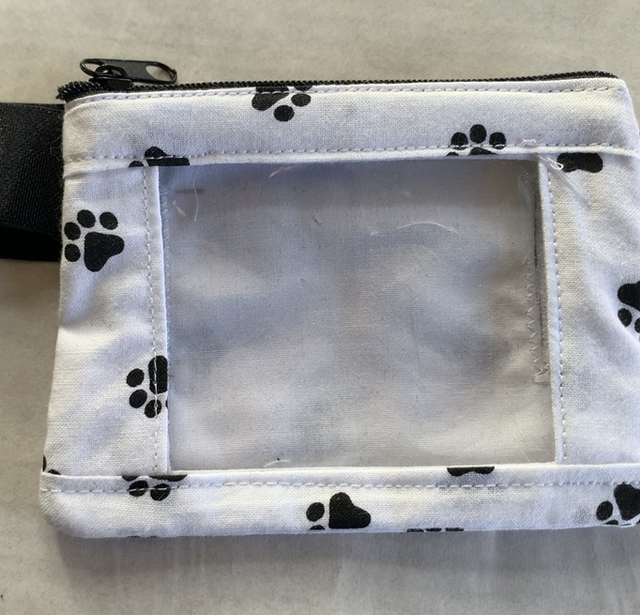 Paws pump pouch 